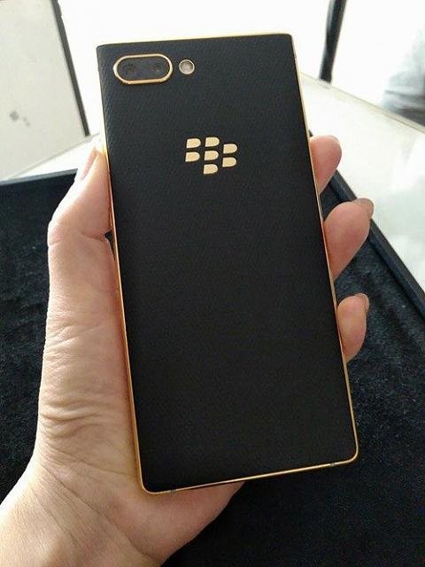 Smartphone BlackBerry Key2 LE Octa-Core 13 mp 4GB Ram 32 64GB Rom